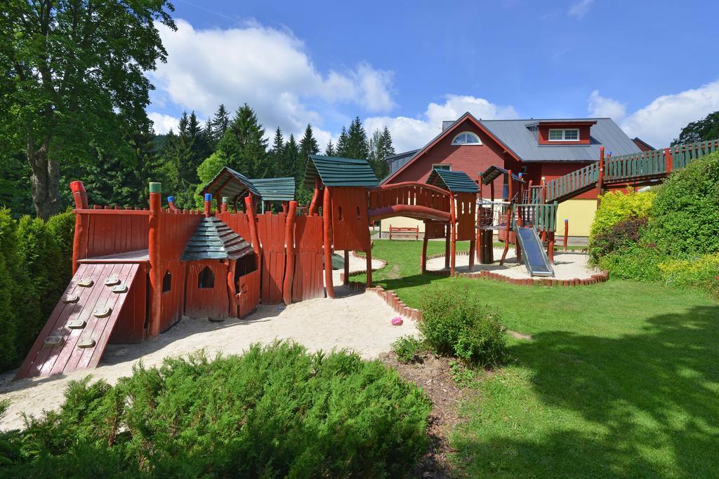 Rodinny Resort Uko Bedřichov Esterno foto